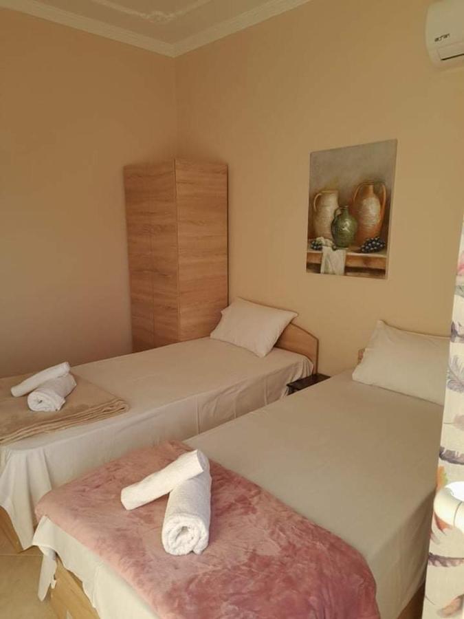 Ammos Apartments Nea Karvali Bagian luar foto
