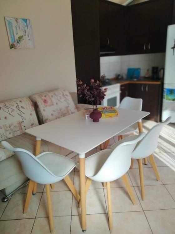 Ammos Apartments Nea Karvali Bagian luar foto