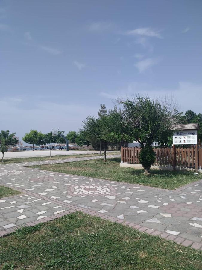 Ammos Apartments Nea Karvali Bagian luar foto