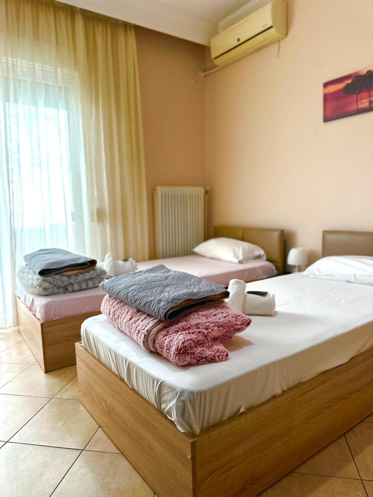 Ammos Apartments Nea Karvali Bagian luar foto